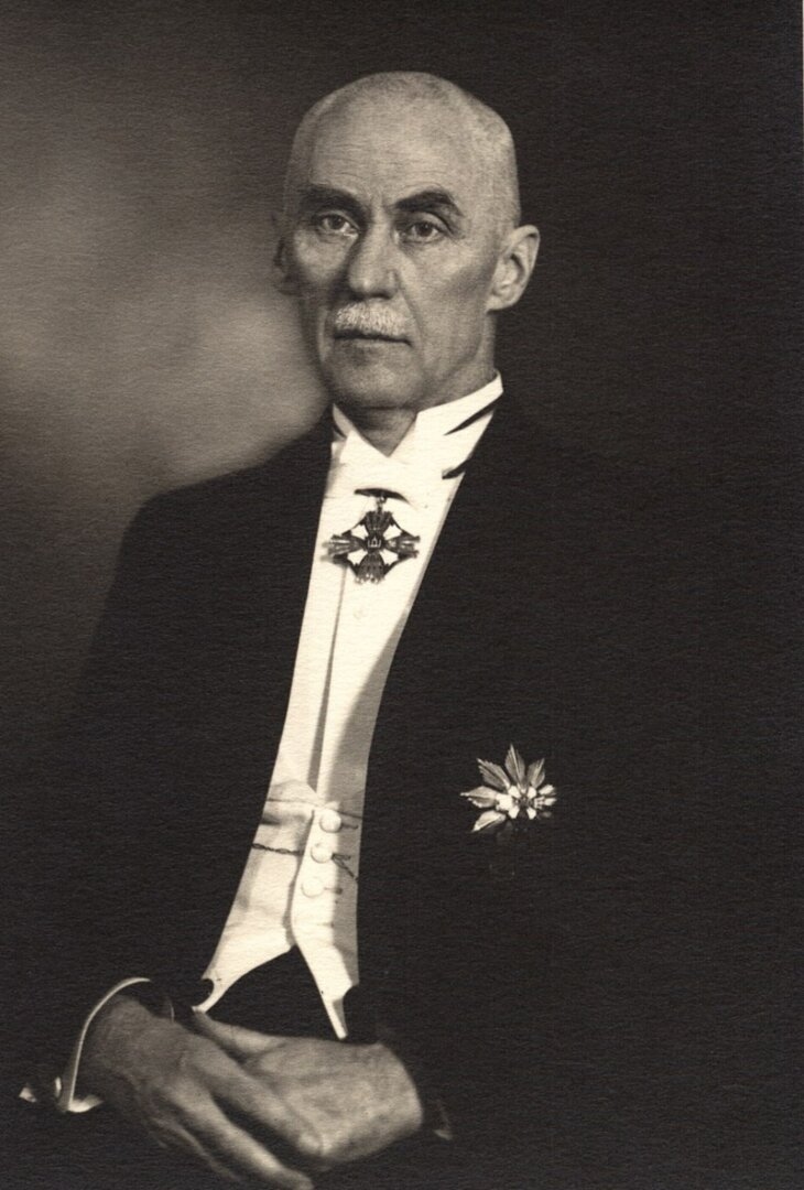 Gydytojas P. Avižonis