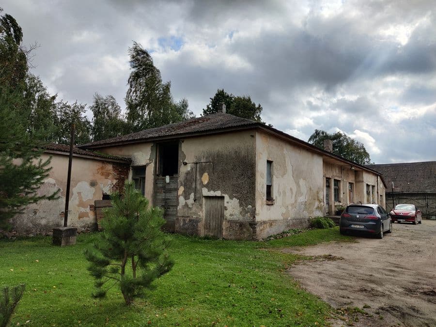 1936 m. statyta pieninė