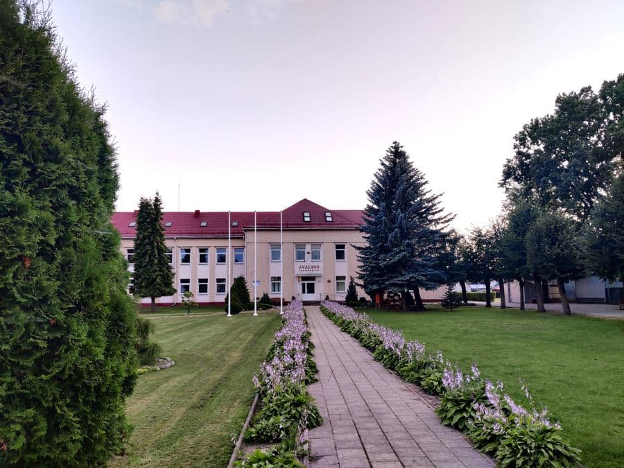 Svalios progimnazija