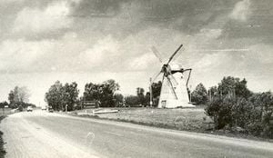 Puškonių malūnas