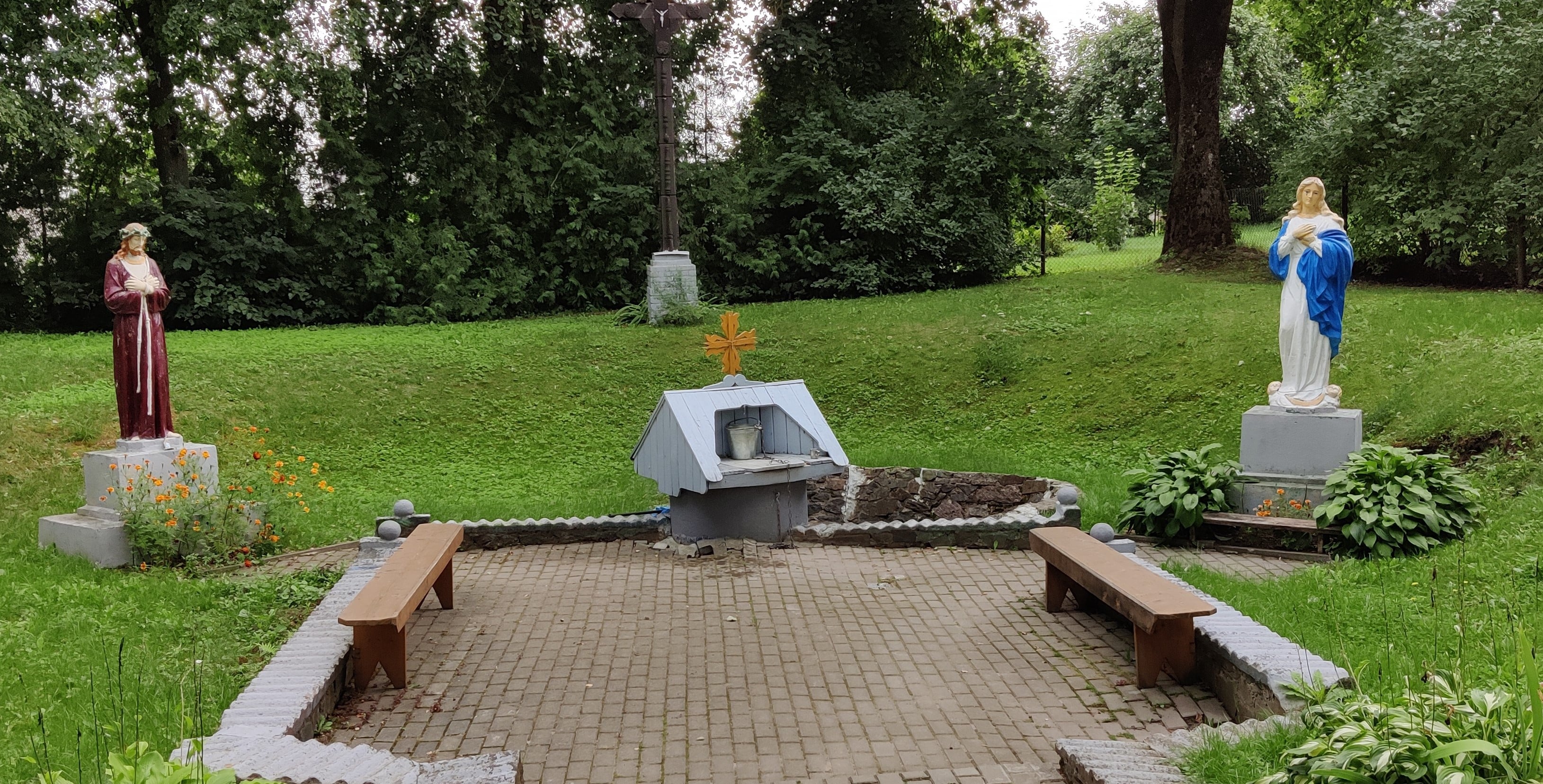 Daujėnų parapija