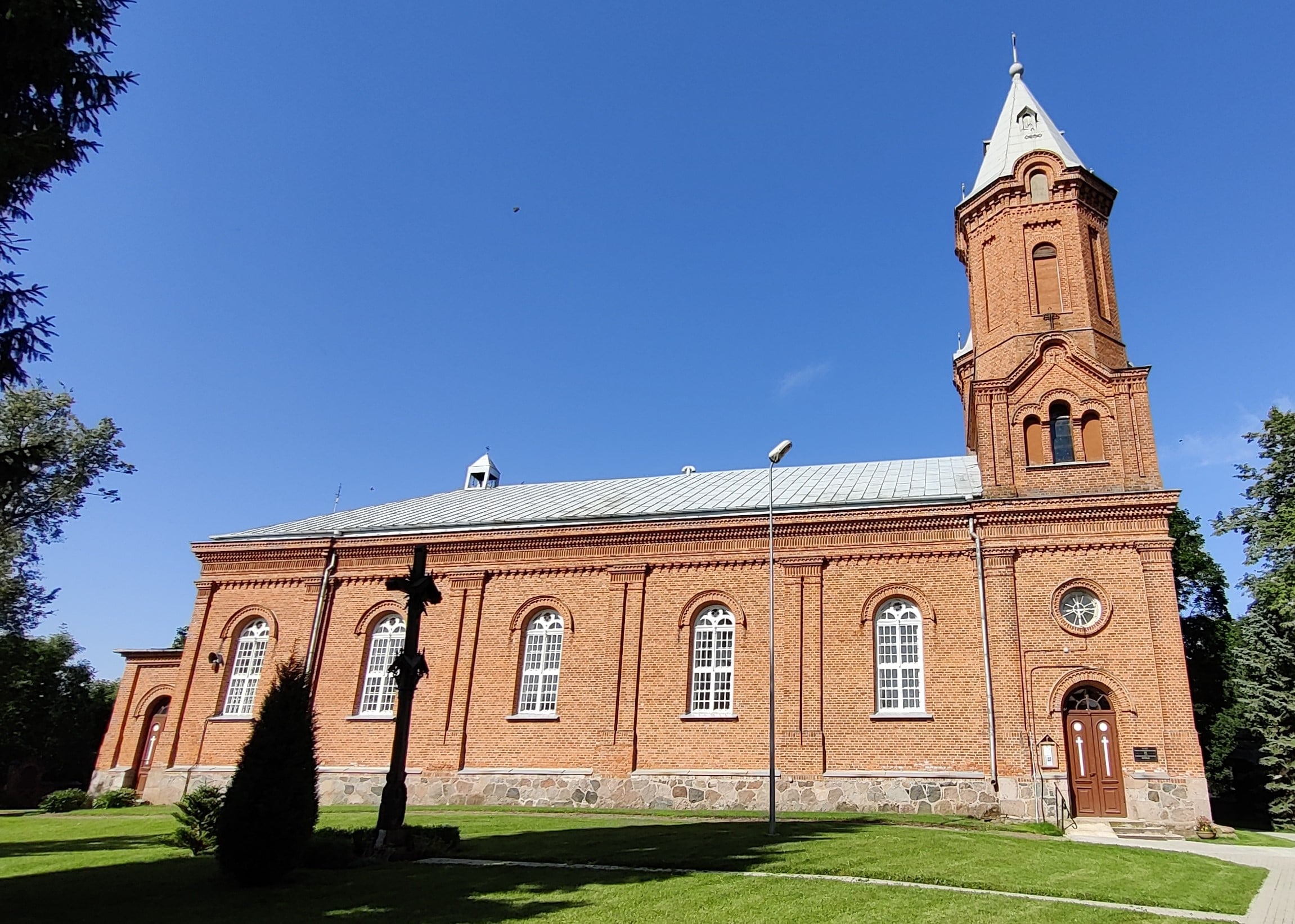 Vaškų bažnyčia